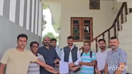 विकासनगर: विकासनगर में निजी कंपनी द्वारा 2 महीने से कर्मचारियों की तनख्वाह न दिए जाने के मामले का रूद्र सेना ने लिया संज्ञान