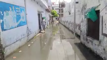 नाका स्थित जेपी नगर कॉलोनी में जल निकासी की समस्या से लोग परेशान  #Jansamasya