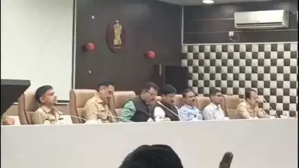 परभणी: आगामी मोहरम सणानिमित्त जिल्हाधिकारी कार्यालयात शांतता समिती सदस्यांची बैठक पारपडली