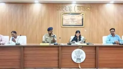 सासाराम: सासाराम में मोहर्रम-2025 के अवसर पर आयोजित हुई जिला स्तरीय शांति समिति की बैठक