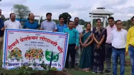 चांद: चांद के स्थानीय मोक्ष धाम में 100 पौधों का रोपण किया गया