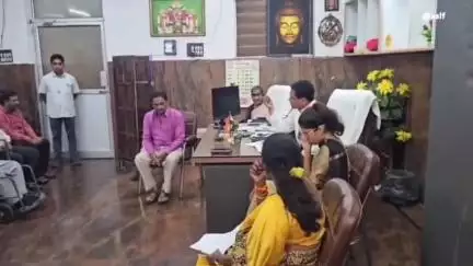 కర్నూలు: వైద్య సిబ్బంది సమయపాలన తప్పనిసరిగా పాటించాలి : ప్రభుత్వ ఆసుపత్రి సూపర్డెంట్ వెంకటేశ్వర్లు