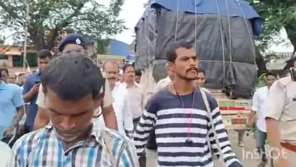 ସୋରଡା: ସୋରଡା ବ୍ଲକ ଅନ୍ତର୍ଗତ ହାଡୁସରାବ ନୋଡାଲ ଉଚ୍ଚ ବିଦ୍ୟାଳୟ ପରିସର ର ବଡଗଡ ବନ ବିଭାଗ ପକ୍ଷରୁ ଏକ ପେଡ ମା କେ ଲିୟ କାର୍ଯକ୍ରମ ଅନୁଷ୍ଠିତ