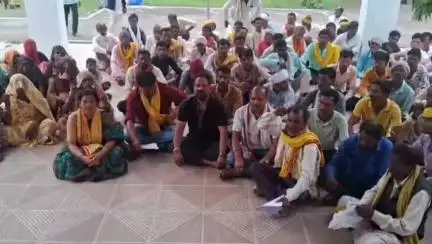 सागर: देवरी विधानसभा: आदिवासियों ने दबंगों पर प्रताड़ना का आरोप लगाया, एसपी को सौंपा ज्ञापन