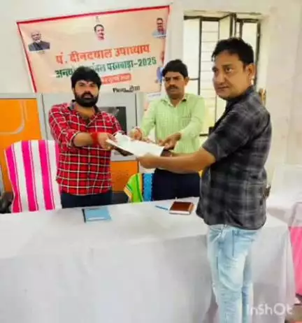 महवा: बालाहेड़ी में शिविर आयोजित, ग्रामीणों के डिजिटल प्रमाण पत्र स्वीकृत किए गए