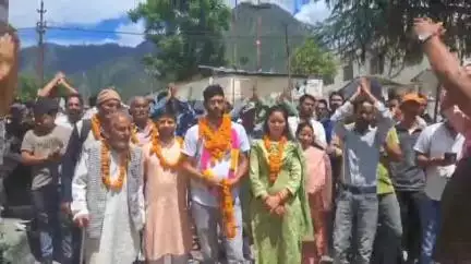 जोशियाड़ा: धराली टकनौर से भाजपा अधिकृत प्रत्याशी सोनिका रौतेला रावत ने किया नामांकन