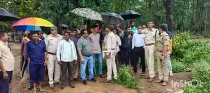 वनमंत्री केदार कश्यप की पहल पर ग्राम चपका व मुंजला के बीच सुलझा सालों पुराना सीमा विवाद, वन भूमि को कराया अतिक्रमणमुक्त