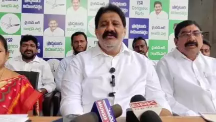 ప్రొద్దుటూరు: ప్రొద్దుటూరు:ఎమ్మెల్యే వరదరాజుల రెడ్డి త్వరగా కోలుకోవాలి:మాజీ ఎమ్మెల్యే రాచమల్లు