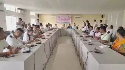 দাংতল ৰাজহ চক্ৰ: কাজলগাঁৱত চিৰাং জিলা বিজেপি দলৰ দলীয় সভা অনুষ্ঠিত , উপস্থিত মন্ত্ৰী কৌশিক ৰায়