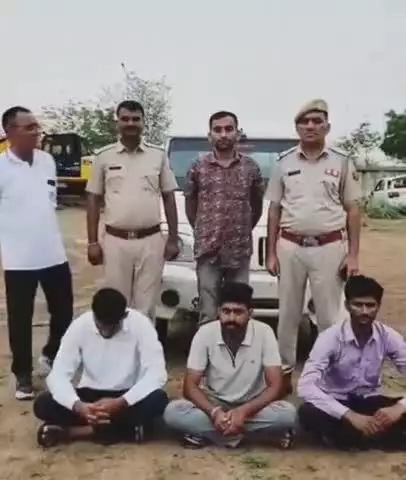 बाड़मेर: पुलिस थाना ग्रामीण ने विंड टॉवर से ₹16 लाख की केबल तार चोरी की वारदात का खुलासा कर 3 आरोपियों को किया गिरफ्तार