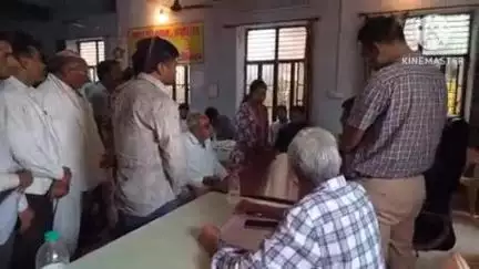परबतसर: जनता की समस्याओं को लेकर गंभीर हुए जिला कलेक्टर, खोखर में की जनसुनवाई और बंटवारे के प्रकरण का किया निस्तारण