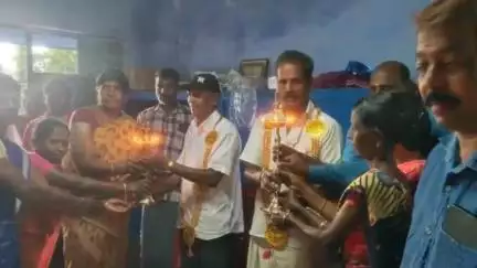 பந்தலூர்: பணி ஓய்வு பெற்றவர்களுக்கு நெல்லியாளம் தேயிலை தொழிற்சாலையில் பிரியாவிடை அளிக்கும் நிகழ்ச்சி