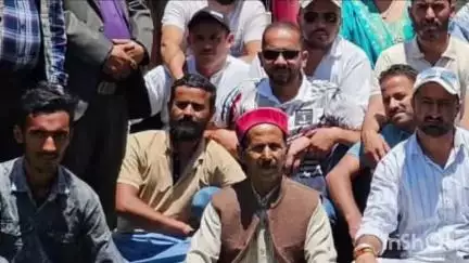 चिड़गांव: भाजपा मंडल छौहारा की मासिक बैठक संदासू विश्राम गृह में हुई, मंडल अध्यक्ष आशा खाची रिठवाण ने की बैठक की अध्यक्षता