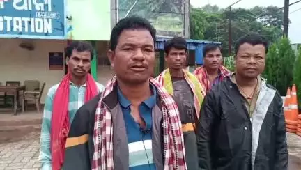 ଜୟପୁର: ବେଲରୋଡ ନିକଟରେ  ବଲେରୋ ଗାଡିକୁ ଅଟକାଇ ୩ଜଣ ଦୁର୍ବୁତ୍ତ ୧ଲକ୍ଷ ଟଙ୍କା ଲୁଟ, ଟାଉନ ଥାନାର ଦ୍ୱାରସ୍ତ, ଅଭିଯୋଗ କାରି କହୁଛନ୍ତି ଶୁଣନ୍ତୁ