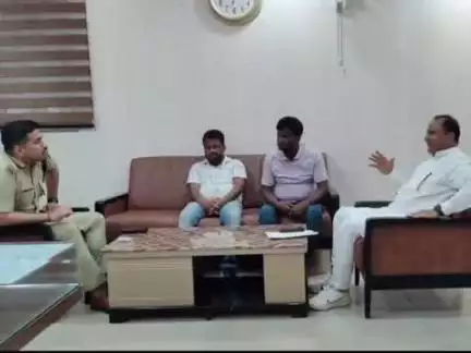 बहादुरगंज: बहादुरगंज विधायक ने पुलिस अधीक्षक से मिलकर आसिफ रजा मामले में उच्चस्तरीय जांच की मांग की
