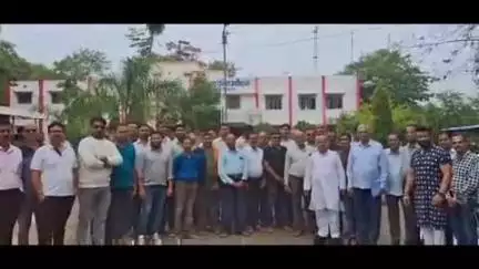 छिंदवाड़ा नगर: वैश्य महासम्मेलन ने एसपी ऑफिस में एडिशनल SP से की शिकायत, प्लॉट की रजिस्ट्री न करने का मालिक पर आरोप
