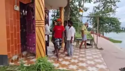 जलालगढ़: जलालगढ़ प्रखंड के एकमात्र सूर्य मंदिर में चोरी का प्रयास, प्रतिमा को किया गया खंडित