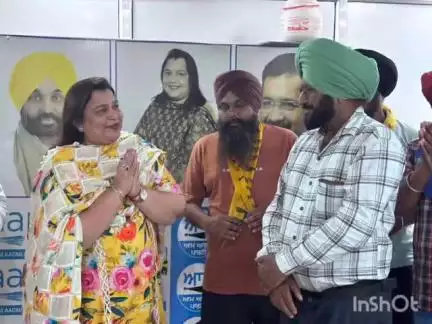 ਪਟਿਆਲਾ: ਗੁਰੂ ਅੰਗਦ ਕਲੋਨੀ ਅਤੇ ਜੰਡੋਲੀ ਵਾਸੀ ਆਮ ਆਦਮੀ ਪਾਰਟੀ ਵਿੱਚ ਹੋਏ ਸ਼ਾਮਿਲ
