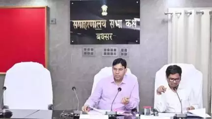 बक्सर: बाढ़ के खतरे को लेकर 89500 ईसी बैग व 4390 बालू बोरे प्रमंडलीय गोदाम में सुरक्षित