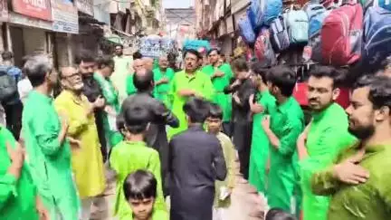 आरा: महादेवा से सिया समुदाय द्वारा शहीदों के नाम मातमी जुलूस निकाला गया
