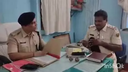 शंभूगंज: शंभूगंज थाना के सर्किल इंस्पेक्टर ने किया औचक निरीक्षण, कई मामलों का किया पर्यवेक्षण