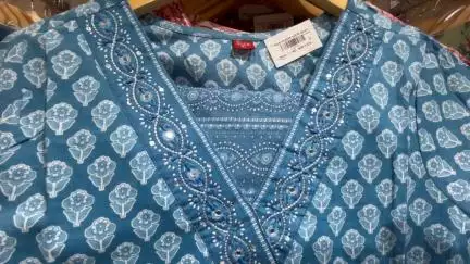 Shree vinayak suit and saree 
भरतिया हॉस्पिटल के पास BSNL ऑफिस के सामने चूरू 
#cottonsuit #churu #showroom