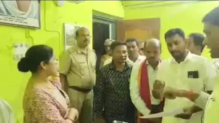 ଧର୍ମଗଡ: ସମିତି ସଭ୍ୟ ଆତ୍ମହତ୍ୟା ମାମଲା, ଅଭିଯୁକ୍ତ ଯୁବକକୁ  କୋର୍ଟ ଚାଲାଣ କଲା କୋକସରା ପୋଲିସ ।
