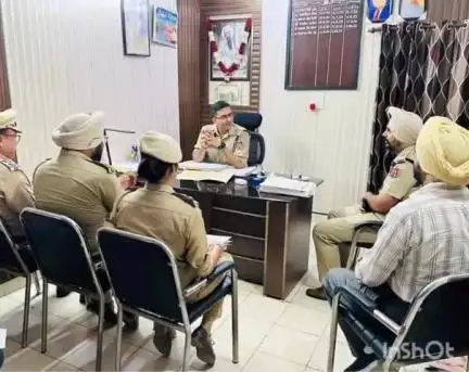 ਤਰਨਤਾਰਨ: ਐਸ.ਐਸ.ਪੀ ਤਰਨ ਤਾਰਨ ਨੇ ਸਬ-ਡਵੀਜ਼ਨ ਤਰਨ ਤਾਰਨ ਵਿਖੇ ਇੱਕ ਮੀਟਿੰਗ ਕੀਤੀ