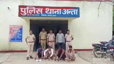 अन्ता: अंता पुलिस ने हाइवे पर एक देसी कट्टा और धारदार हथियार के साथ दो व्यक्तियों को किया गिरफ्तार