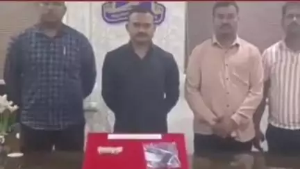 घनसावंगी: पानेवाडी ते राजेगाव रोडवर एका आरोपीकडे सापडली जिवंत काढतुसासह पिस्तूल; घनसावंगी पोलीस ठाण्यात गुन्हा दाखल