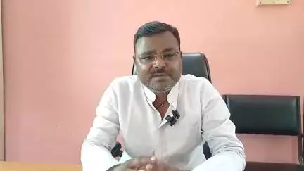 जोकीहाट: जोकीहाट विधायक ने अररिया सांसद के लालू और तेजस्वी के खिलाफ दिए बयान पर जमकर साधा निशाना