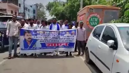 शाहजहांपुर: कौशांबी और प्रयागराज की घटनाओं की सीबीआई जांच कराने की मांग, आजाद समाज पार्टी ने किया प्रदर्शन