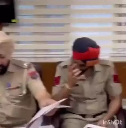 ਤਰਨਤਾਰਨ: ਡੀ.ਐਸ.ਪੀ. ਹੈੱਡਕੁਆਟਰ ਤਰਨ ਤਾਰਨ ਵੱਲੋਂ ਜ਼ਿਲ੍ਹੇ ਦੇ ਸਾਰੇ ਪੁਲਿਸ ਥਾਣਿਆਂ ਦੇ ਐਮ.ਐਚ.ਸੀਜ਼ ਨਾਲ ਇਕ ਮੀਟਿੰਗ ਕੀਤੀ