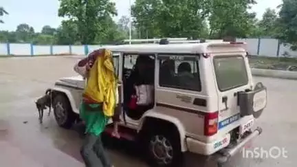 बुढ़ार: जैतपुर के शाहपुर में खेलते हुए 4 साल की बच्ची छत से गिरी, डायल 100 पुलिस ने अस्पताल पहुंचाया