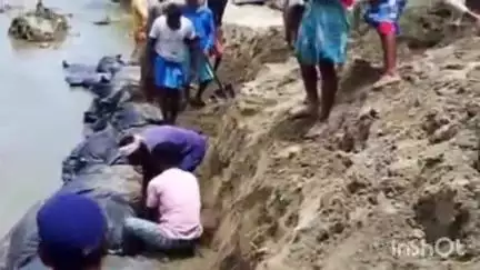 মানকাচৰ: সনাইবিলত গৰাখহনীয়া প্ৰতিৰোধৰ বাবে বিভাগৰ ফালৰ পৰা জিঅ বেগৰ কাম আৰম্ভ