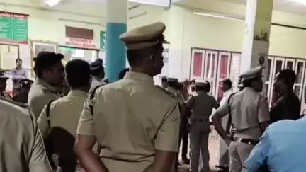 കൊട്ടാരക്കര: ദേഹാസ്വാസ്ഥ്യത്തെ തുടർന്ന് ആരോഗ്യമന്ത്രി വീണ ജോർജിനെ കൊട്ടാരക്കര താലൂക്ക് ആശുപത്രിയിൽ പ്രവേശിപ്പിച്ചു