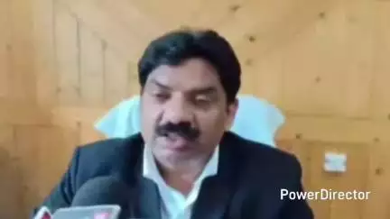 नैनीताल: नगर पालिका के ईओ रोहिताश शर्मा को ज्ञापन सौंपा, कहा- नैनीताल में प्रवेश शुल्क पर अत्यधिक वृद्धि नहीं होनी चाहिए