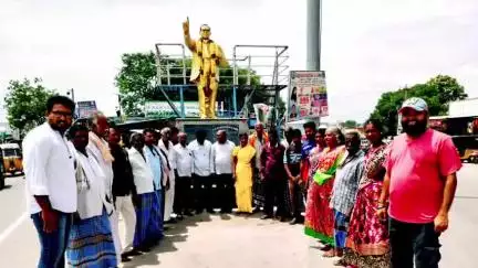 పలమనేరు: వీ.కోట: గౌతమ బుద్ధుని ప్రతిమ తలను పగలగొట్టిన నిందితులను కఠినంగా శిక్షించాలి  - బాస్ సేన నాయకులు