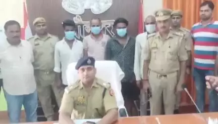 जौनपुर: लाइन बाजार से चोरी की योजना बनाते चार अभियुक्त हुए गिरफ्तार