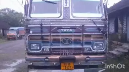 માંગરોળ: માંગરોળ ના દિવાસા મા રાજકોટ ની ખાણ ખનીજ વીભાગ ની ટીમ દ્વારા દરોડા પથ્થર ભરેલ ટ્રક સહિત અન્ય મુદ્દા માલ કબજે