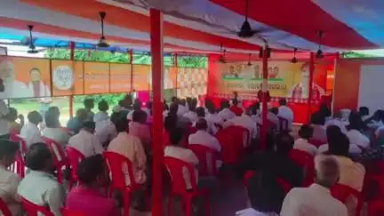 ଜଗତସିଂହପୁର: ନିଜ ବାସଭବନ ରେ ବିଧାୟକ ଶ୍ରୀଯୁକ୍ତ ଅମରେନ୍ଦ୍ର ଜଗତସିଂହପୁର ବ୍ଲକ ର ୩ ଟି ଜୋନ ର ବିଜେପି ର ସମସ୍ତ କର୍ମ କର୍ତ୍ତା ଙ୍କୁ ନେଇ ବୈଠକ ଅନୁଷ୍ଠିତ