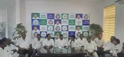 సంతనూతలపాడు: బాబు షిరిడి మోసం గ్యారంటీ కార్యక్రమాన్ని జయప్రదం చేయాలి - సంతనూతలపాడు వైసిపి ఇన్చార్జ్ మేరుగు నాగార్జున