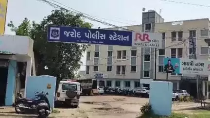વાઘોડિયા: જરોદમા અજાણ્યા વાહનની અડફેટો પાલડી ગામના બાઈક ચાલકનુ કમકમાટી ભર્યું મોત