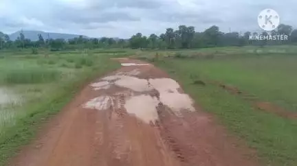 ଢେଙ୍କାନାଳ ସଦର: ଢେଙ୍କାନାଳ ଜିଲ୍ଲା ଗଁଦିଆ ବ୍ଳକ କାବରା - ଆରୁହାଁ ରାସ୍ତା ଅବସ୍ଥା ଶୋଚନୀୟ ପ୍ରଧାନ ମନ୍ତ୍ରୀ ସଡ଼କ ଯୋଜନାରେ ସାମିଲ ପାଇଁ ଦାବି #Jansamasya