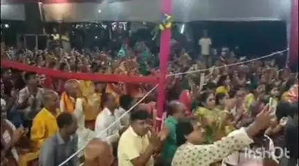 कल्याणपुर: सोमनाहा में भागवत कथा के आठवें दिन भी उमड़ी श्रद्धालुओं की भीड़