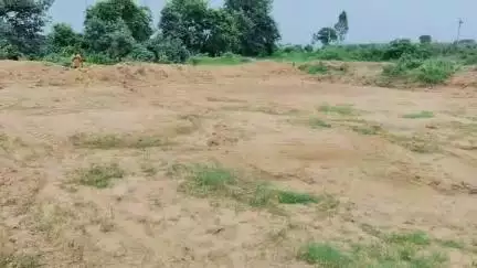చేగుంట: నార్సింగి- మీర్జాపల్లి దారిలో కబ్జాకు గురైన బర్రెంకలకుంట