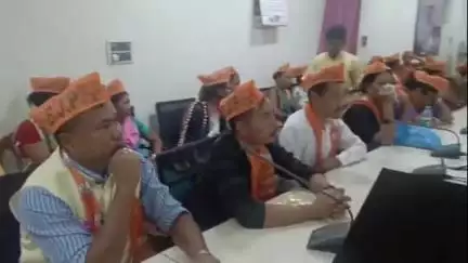 ডিফু: ডিফুত এপিএইছএলচি আৰু কংগ্ৰেছ দল ত্যাগ কৰি প্ৰায় ২০০ কৰ্মীৰ বিজেপিত আনুষ্ঠানিকভাৱে যোগদান