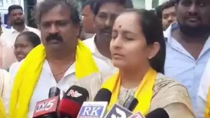 నిరుద్యోగ యువతను జగన్ మోసం చేశారు: నంద్యాల ఎంపి డాక్టర్ బైరెడ్డి శబరి