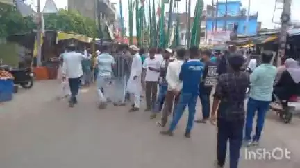 उतरौला: मोहर्रम की सातवीं के अवसर पर नगर और ग्रामीण अंचलों में हकीकत और काम का माहौल छाया रहा