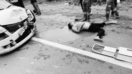 बालोद: धमतरी-जगदलपुर नेशनल हाईवे पर सड़क हादसा: ओवरटेक के दौरान कार की टक्कर से बाइक सवार की हुई मौत